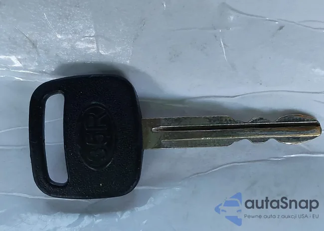 4TAVL52N6WZ079631: 43590530