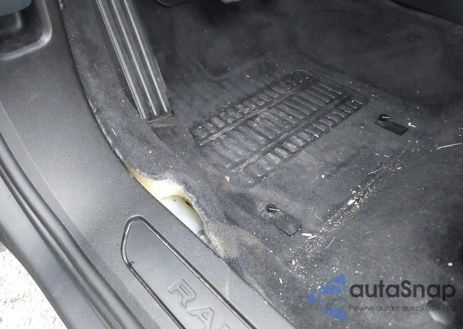 SALZP2FXXLH019821: 43590538