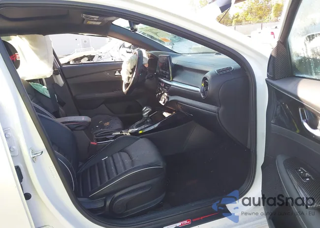 3KPF54AD6RE833133: 43590553