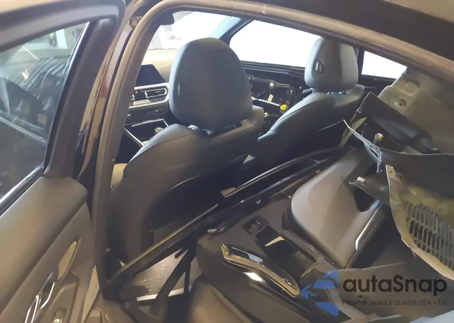 3MW5U7J0XM8B55701: 43590617