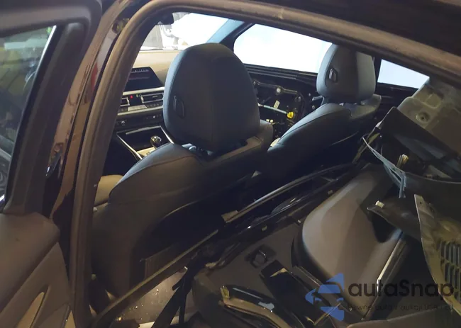 3MW5U7J0XM8B55701: 43590617