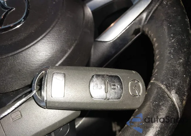 3MZBN1L35JM271055: 43590813