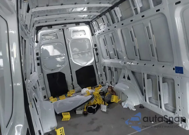 W1W40CHY1MT054347: 43590853