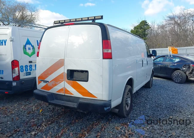 1GCWGAFF7G1125671: 43590060