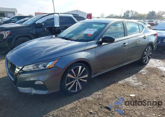 1N4BL4CV8KC119758: 43590137