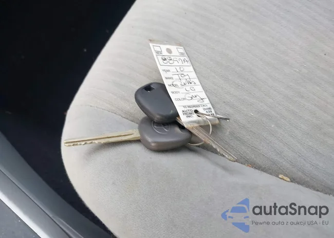 2T1BU4EE9AC482998: 43590261