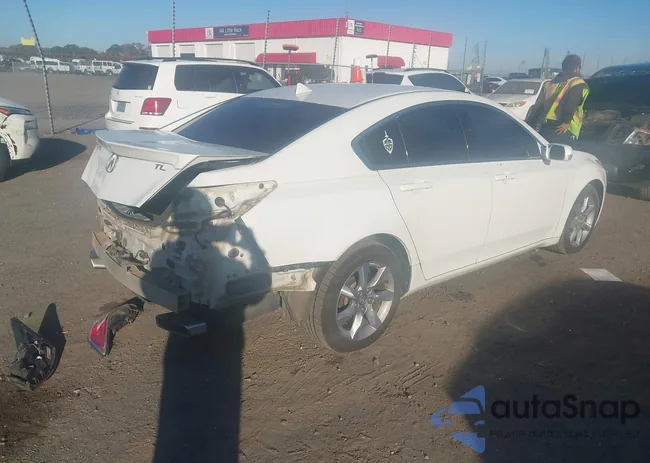 19UUA8F5XCA026444: 43590288