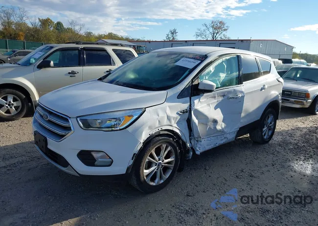 1FMCU0GD6HUE04446: 43590290