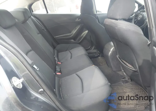 3MZBM1U79FM206611: 43591358