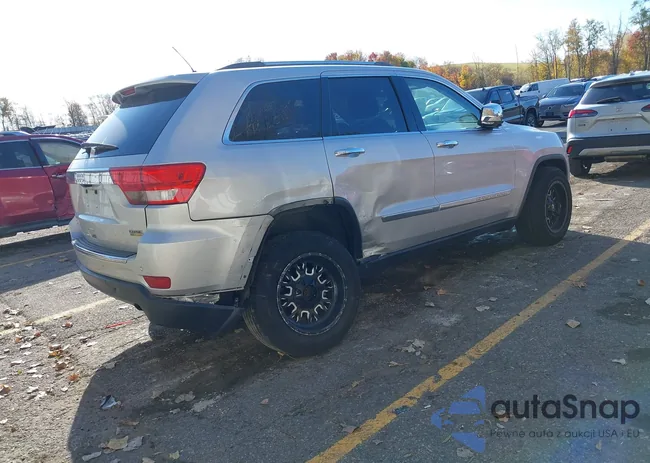 1C4RJECG3CC258140: 43591460