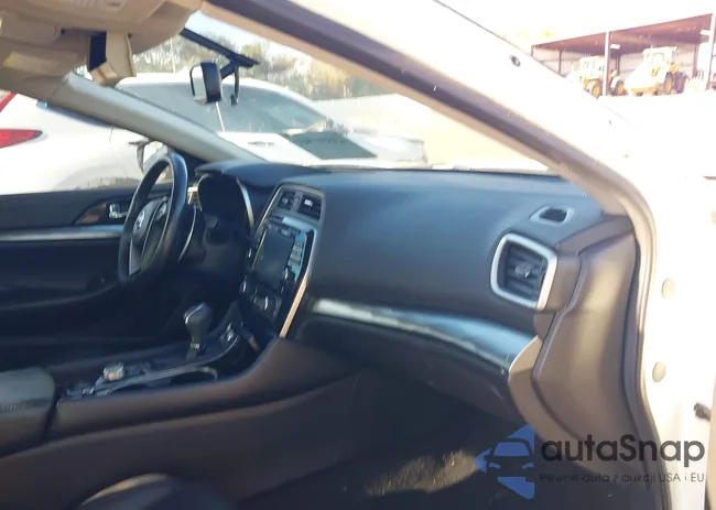 1N4AA6AP0HC370297: 43591541