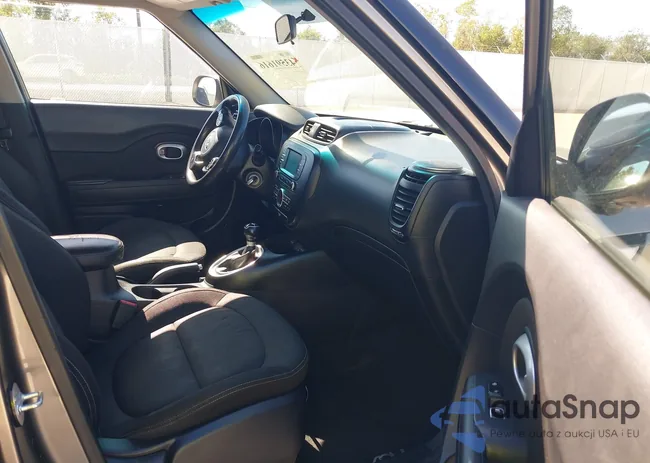 KNDJP3A55H7465209: 43591616