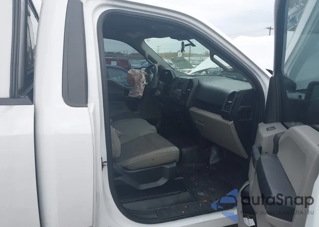 1FTMF1CB4LKD53031: 43591622