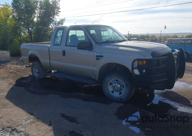 1FTSX21518EA56618: 43591628