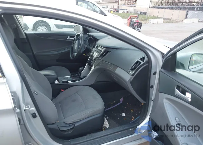 5NPEB4AC6DH560582: 43591670