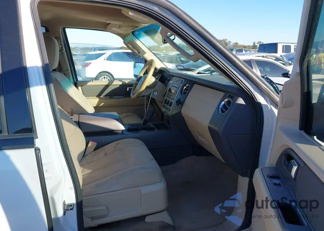 1FMJK1H52DEF70090: 43591855