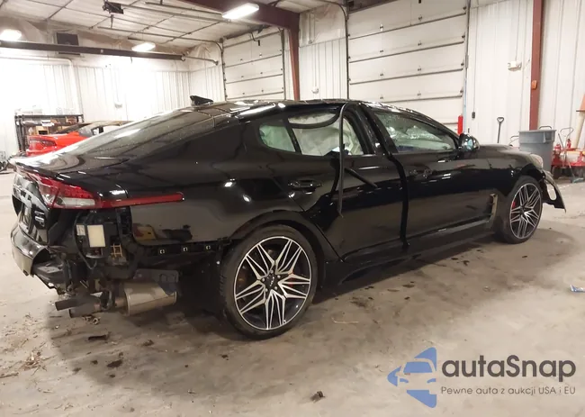 KNAE55LC3N6103960: 43591879