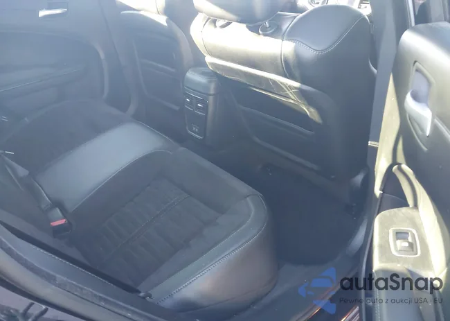 2C3CDXCTXPH688373: 43591899