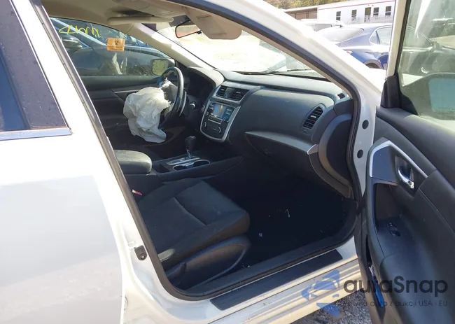 1N4AL3APXHN350734: 43591023