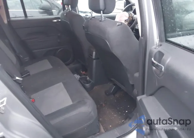 1C4NJDBB0HD173658: 43591261