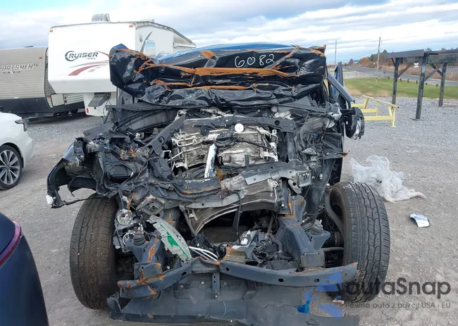 JN8AY2NE5H9706082: 43592341