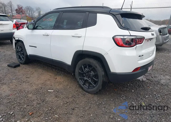 3C4NJDBN2PT531684: 43592365