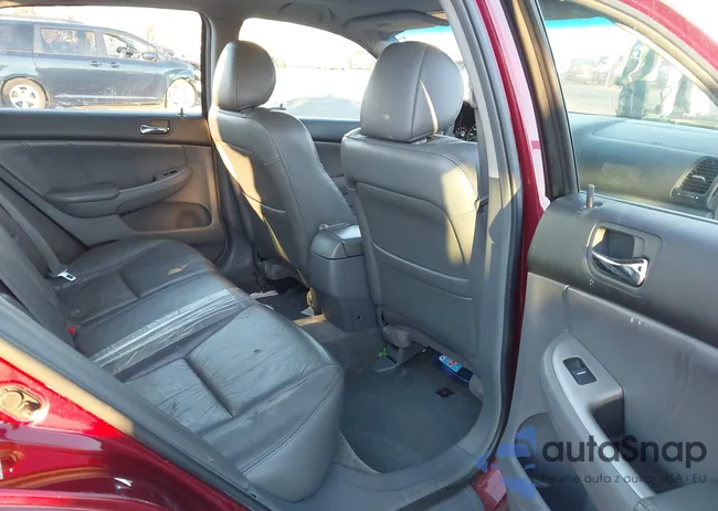 1HGCM66556A058682: 43592414