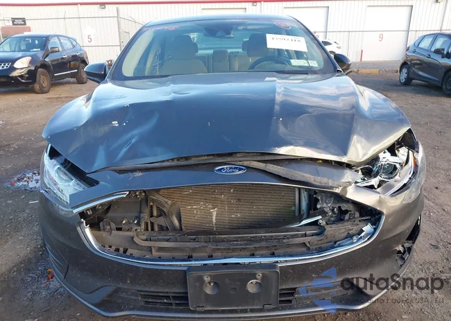 3FA6P0H77KR210031: 43592418