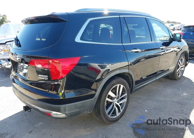 5FNYF6H98HB065053: 43592434