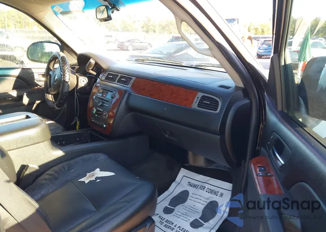 1GNSKJE70CR150342: 43592634