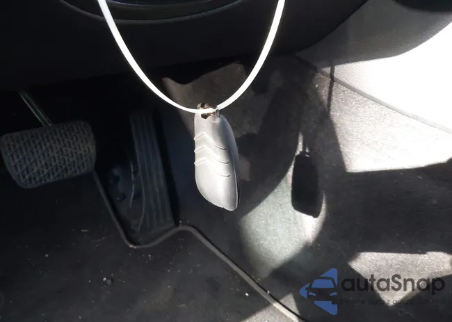 W1KZF8EB6MA872915: 43592661