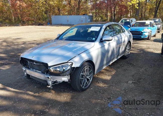 W1KZF8EB6MA872915: 43592661