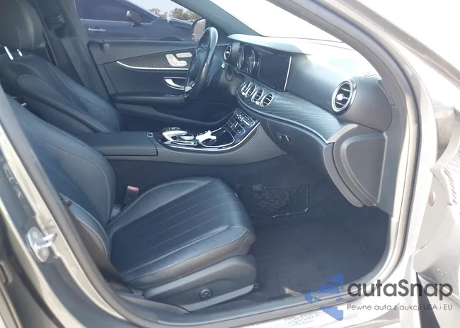 WDDZF4JB1HA178699: 43592737