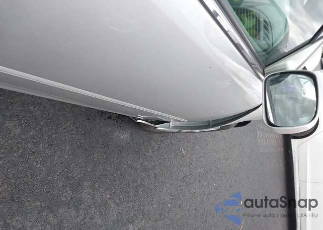 4T1BE30K05U404456: 43592842