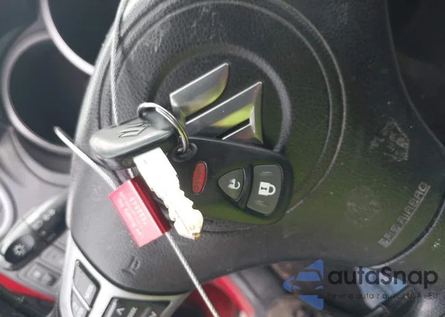 JS3TD943364100574: 43592851