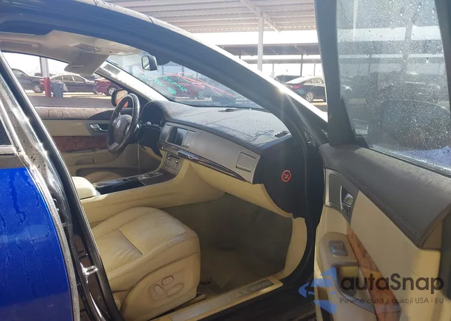 SAJWA0FBXBLS19955: 43591924