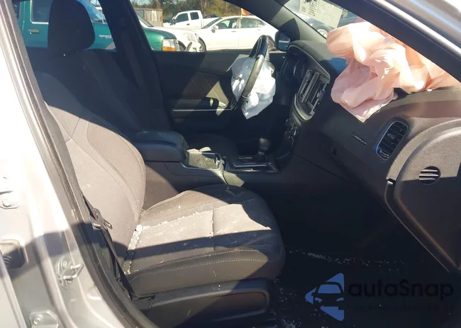 2C3CDXBG0KH709342: 43591942