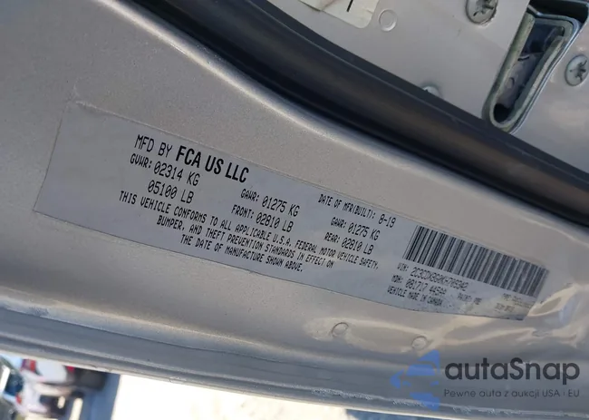 2C3CDXBG0KH709342: 43591942