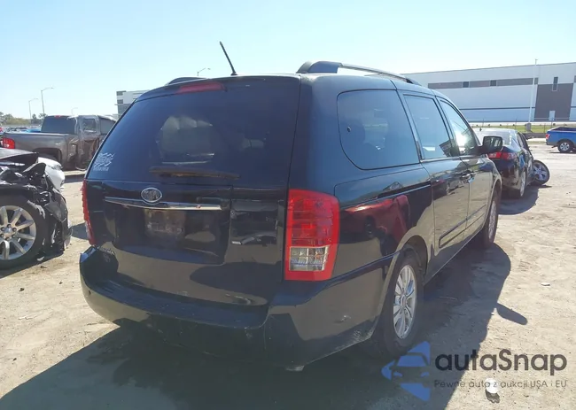 KNDMG4C79B6388245: 43591971