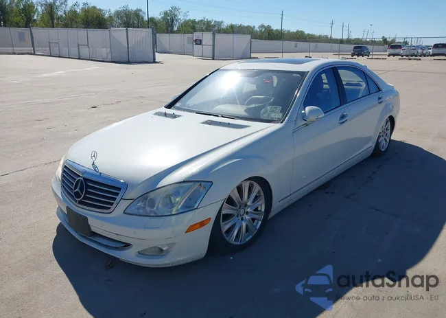 WDDNG86X18A236284: 43591992