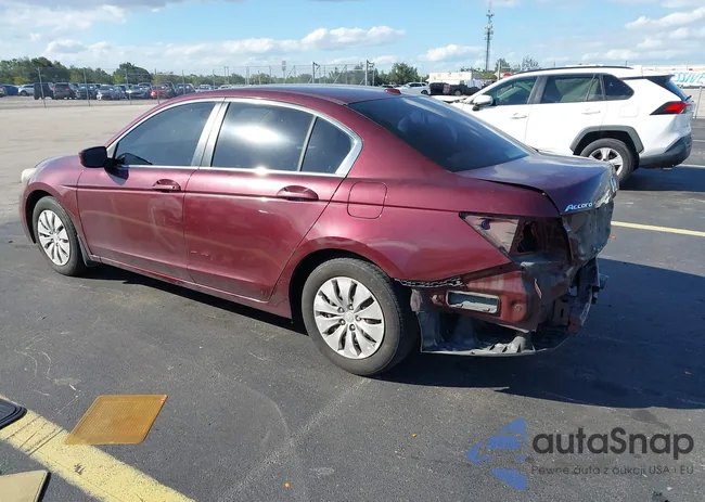 1HGCP2F81CA121721: 43592252