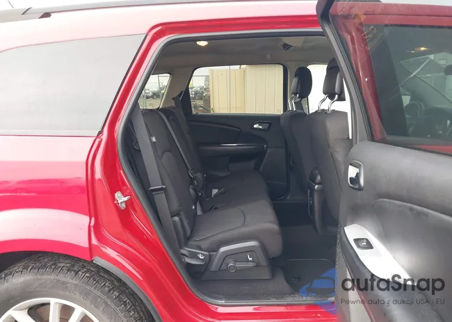 3C4PDDBG5GT150011: 43592299