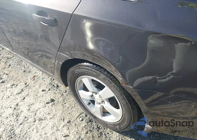 1G1PC5SB7F7185478: 43593558