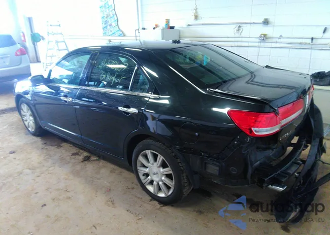 3LNHL2GC7AR754032: 43593571