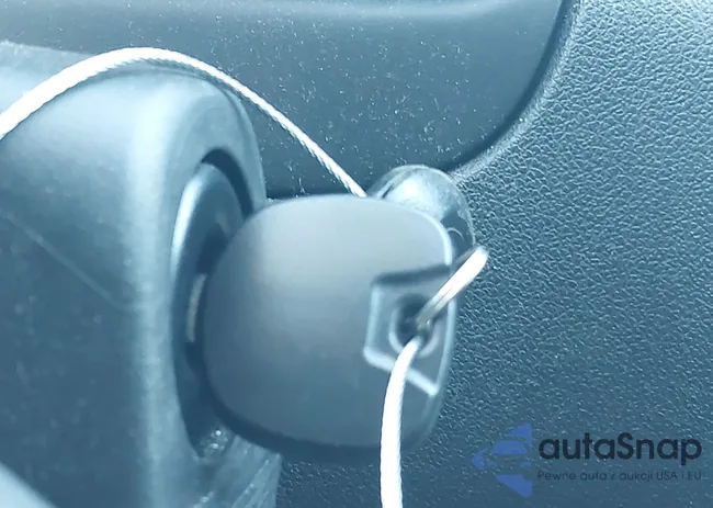 2G1WC581769300038: 43593799