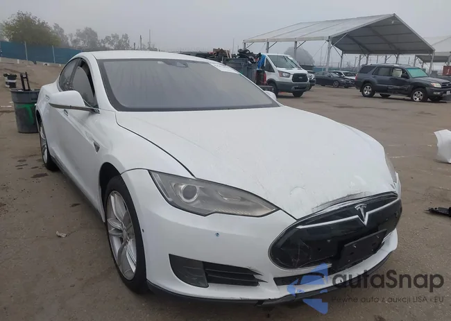 5YJSA1E15FF103566: 43593890