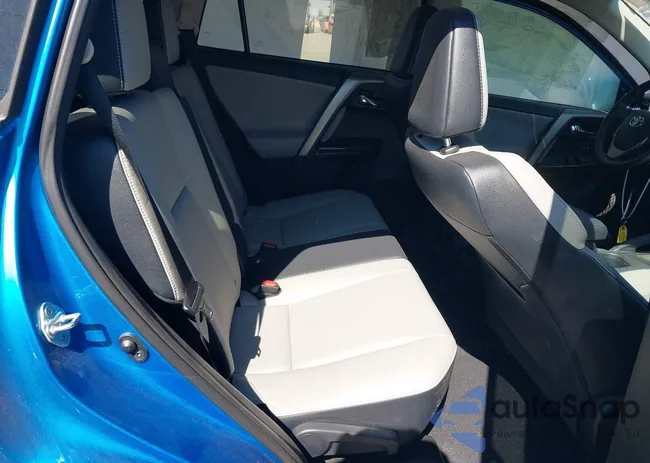 2T3YFREV7HW317579: 43592925