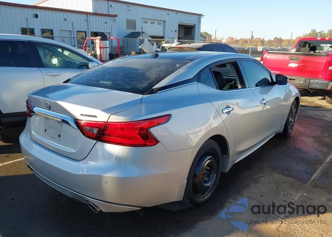 1N4AA6AP3JC404884: 43592943