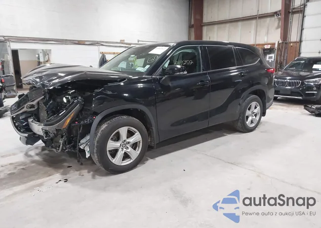 5TDBZRBH9NS220134: 43592972