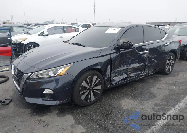 1N4BL4EV1LC164586: 43593234